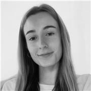 Docente y diseñadora gráfica especializada en: animación, 3D y dirección de arte en publicidad